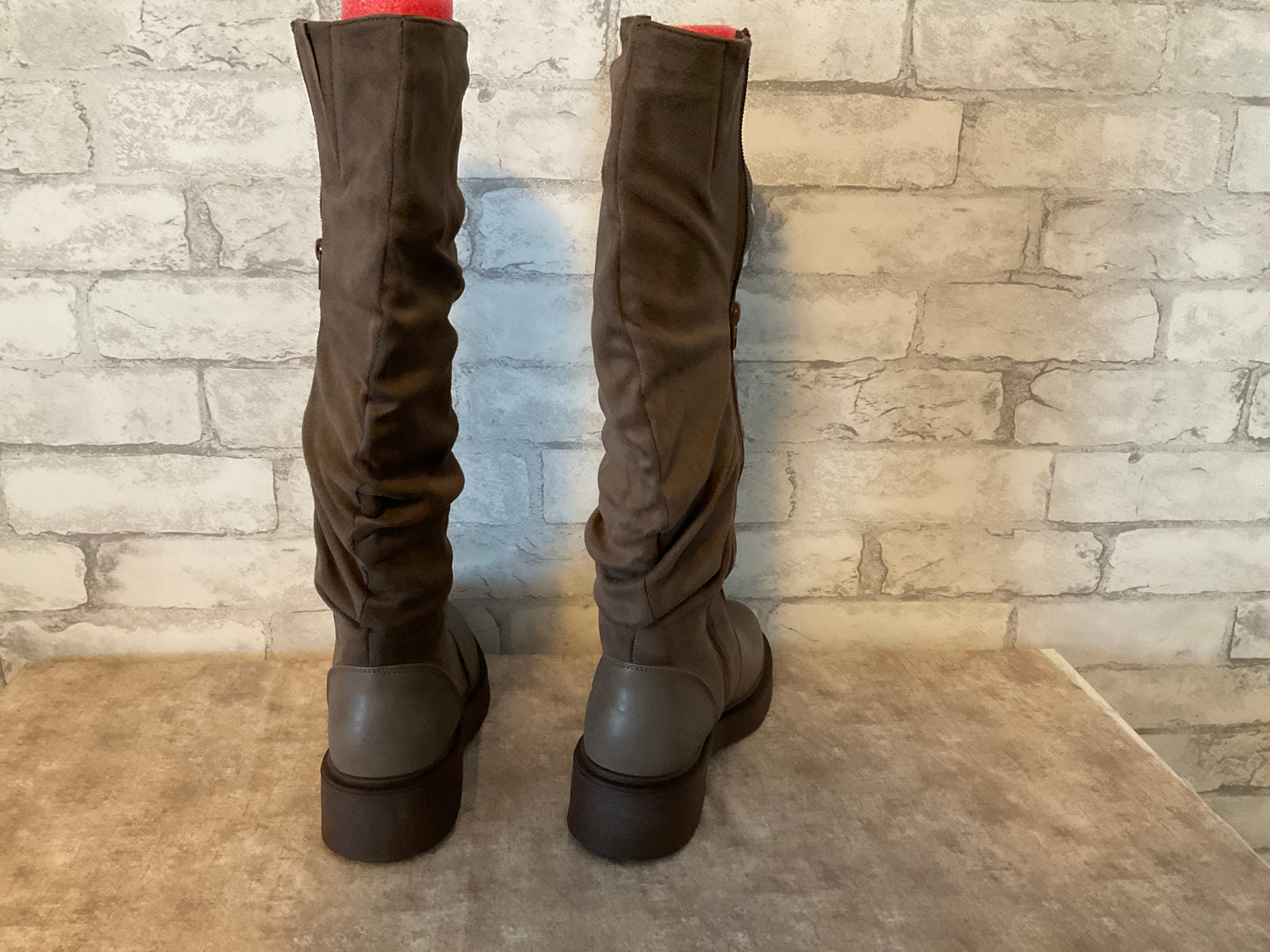 Women's Fashion knee high Riding Boots Grey/brown Side Zipper Durable Size 8