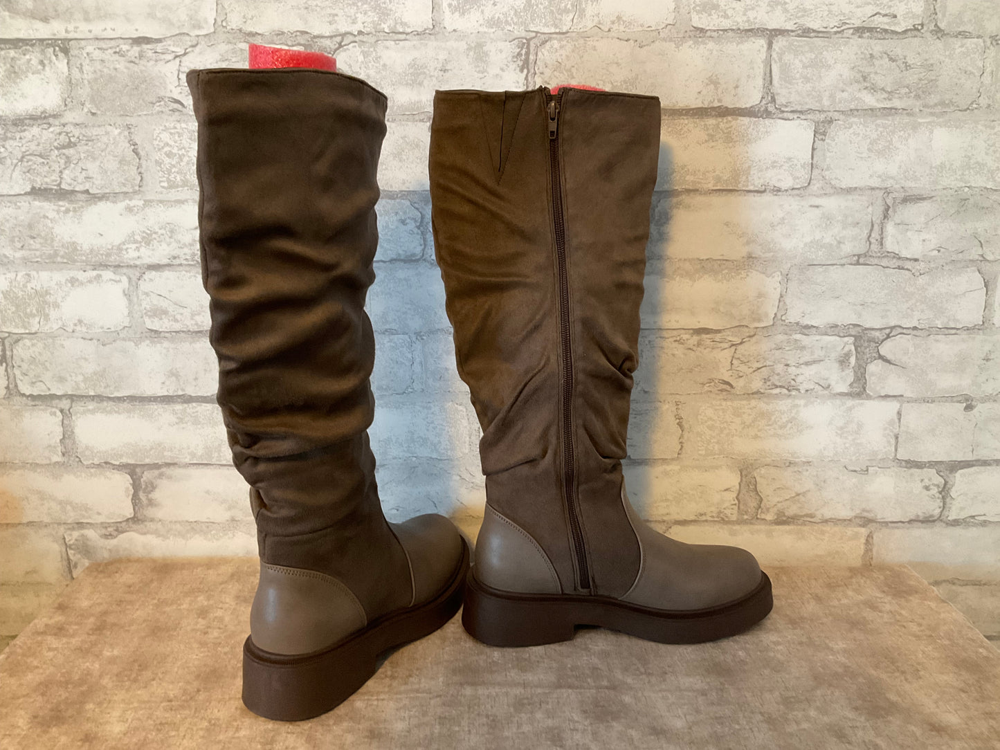 Women's Fashion knee high Riding Boots Grey/brown Side Zipper Durable Size 8
